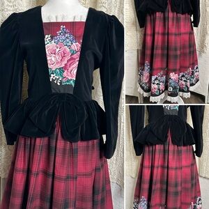 90’s Velvet and Red Plaid Lace Dress